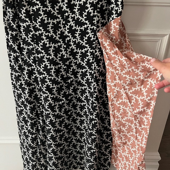 Stunning Diane Von Furstenberg 100% silk ruffle midi dress - Picture 4 of 6